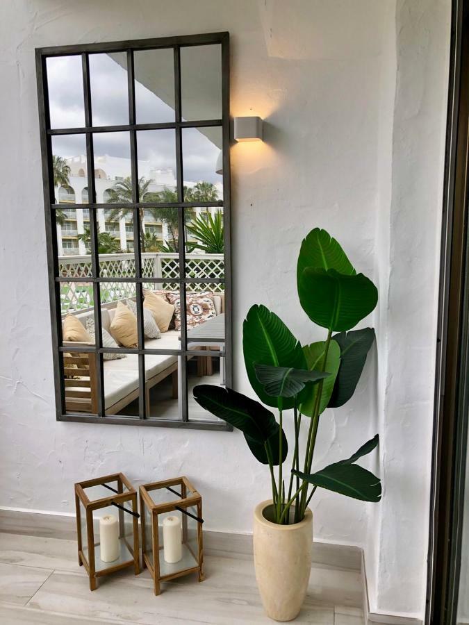 Luxury Apartment In La Isla, Walking Distance To Puerto Banus Marbella Exterior foto